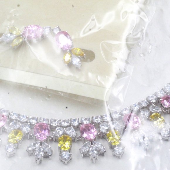 NOS Rucinni Rhinestones Jeweled Crystals Yellow Pink Pastel Necklace Set - Picture 13 of 13
